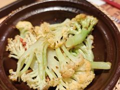 -华记煲仔华·煲仔饭(市桥易发店)
