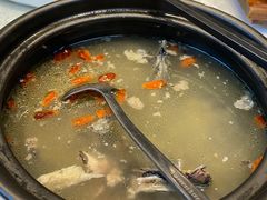 荷莲乌鸡煲-自在弥林花园餐厅(云栖店)