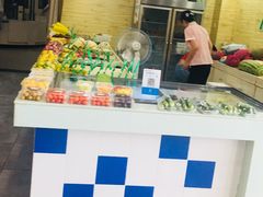 -八仙台服务区-停车场