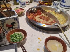 -沸炉重庆老火锅(军事博物馆店)