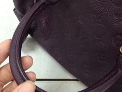 -IRENCE伊琳丝奢侈品皮具护理(二手鉴定世界广场店)