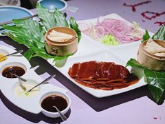 -梧桐北京烤鸭·铜锅涮肉(海岸城店)