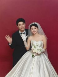 -城市花园婚纱摄影