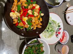 -老湖南民间菜·牛肉十八炒(花都店)