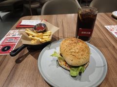 -必胜客(兴华中路PH店)