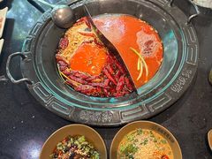 -宽板凳老灶火锅(簋街店)