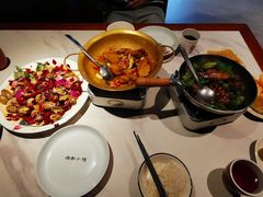 -湘西小馆(滨河路店)