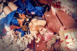 -星元素cosplay动漫摄影写真工作室