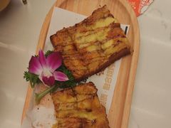 -小董哥烤串·爆汁大油边(故宫店)
