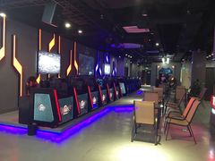 -网鱼网咖·电竞(南开百脑汇店)