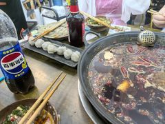 -黄潇洒老火锅(九眼桥宏济巷店)