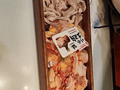 -洪氏嗨捞·猪肚鸡火锅(阳光天地店)