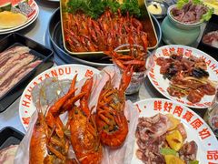 -哈哈碳都·牛肋条无限自助烤肉(台江万达店)