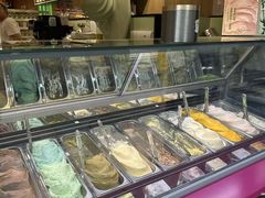 -上海市长春食品商店(淮海中路店)