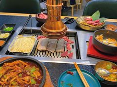 -臻牛烤肉