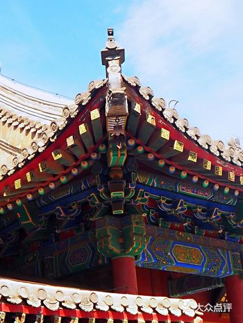 首先是交通非常方便,地铁6号线东大桥A口出来