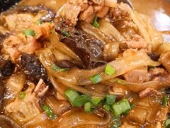 -闯关东东北农家菜(崂山石老人店)