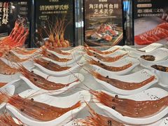 -雍容荟帝王蟹活龙虾展台自助(IFS黑金店)