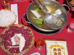 -潮汕·草根牛肉档(上海荟聚城市集市店)