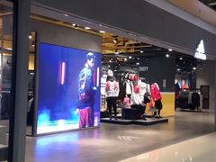 -adidas(滔搏朝阳大悦城店)