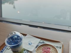 -抱抱地球咖啡馆(国家海洋博物馆店)
