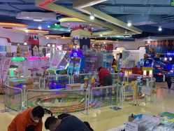 -开心哈乐儿童主题乐园(孙河易事达店)