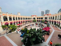 -佛罗伦萨小镇广佛名品奥特莱斯(疏港路店)