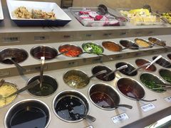 自助调料区-海底捞火锅(关山保利店)