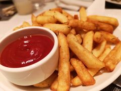 -WOLFGANG PUCK KITCHEN & BAR(迪士尼小镇店)