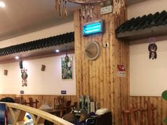 -滇香肴·云南菜蒸汽石锅鱼(云南北路店)