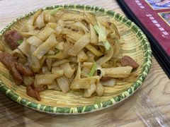 -江城燕子大排档(江汉路步行街店)