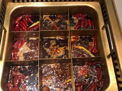 -雾都渣渣火锅(南城智汇城店)