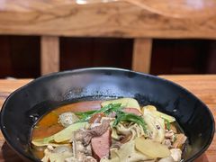 -万记麻辣烫国展总店