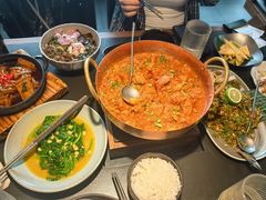 -Ameigo梅果·云贵川bistro(长宁来福士店)