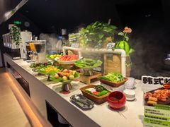 -涨巢·潮玩水疗局