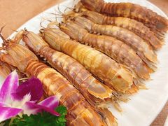 赖尿虾-轩记海鲜餐厅·四十五年老字号·经典粤菜(西区彩虹店)
