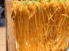 -东口码头·烧鸽子·鱼头泡饼·地方菜(金鹰悦城店)