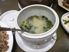 -正宗鸡饭粤香酒家(朱村店)