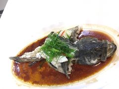 -鑫悦楼煎蟹·16年海鲜大排档