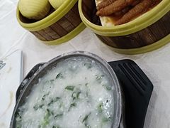 -口衣记鸡饭店