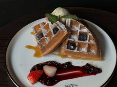 -Common Table · Brunch & Coffee