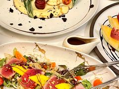 -普朗姆生蚝牛排馆 The Plump Oyster(成都摩方购物中心店)