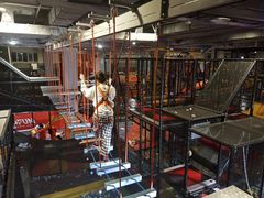 -嗨翻Hi-Fun竞技主题乐园·蹦床亲子生日轰趴(国光1937店)