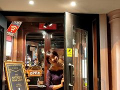 门面-古董花园(思南路42弄小区店)