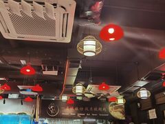 -鲜入围煮花胶鸡海鲜火锅