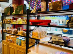 面包甜点陈列柜-TOUCH泰奇(奉贤宝龙城市广场店)