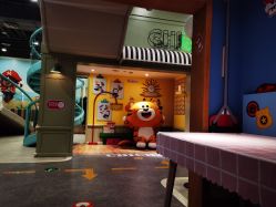 -多元宝贝世界(曲江彩虹谷店)