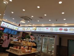 -红宝石·鲜奶小方·海派西点房(南丹店)