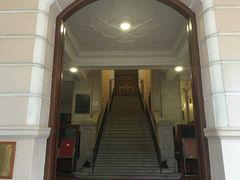 -香港大学