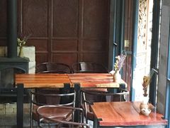 -蓝壁虎咖啡酒馆